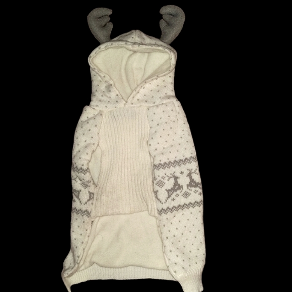 ❤️ Reindeer Dog Sweater Medium